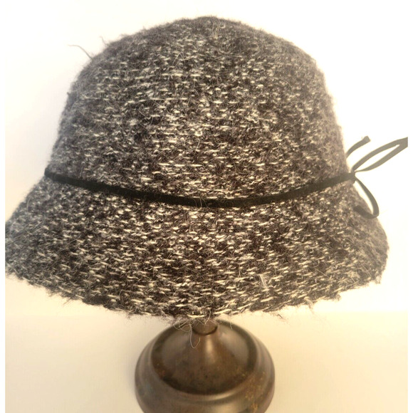 San Diego Hat Co Four Buttons Multicolor Angora Wool Bucket Cloche Hat One Size - Picture 2 of 7